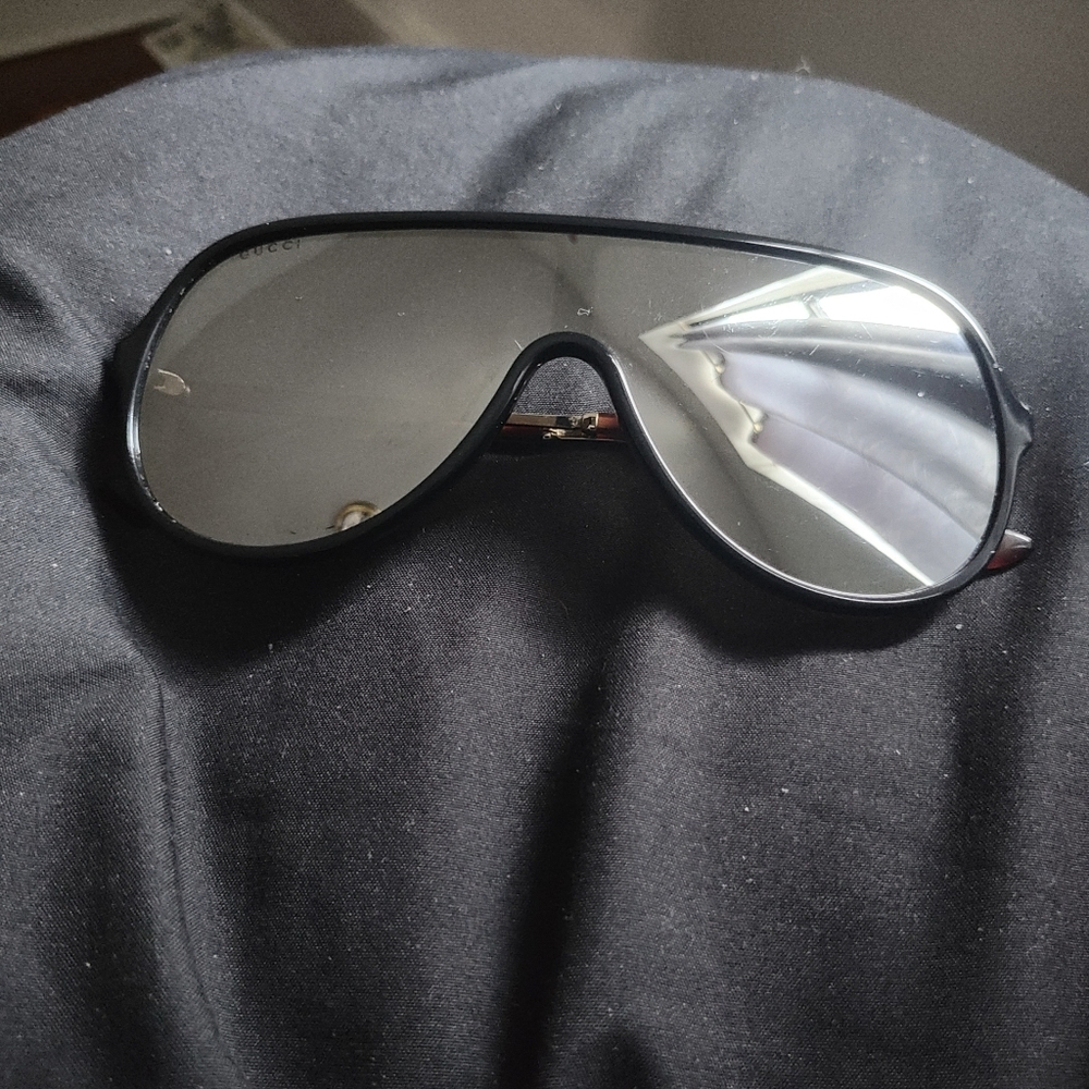Gucci Aviator glasses